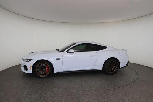 OXFORD WHITE 2024 Ford Mustang GT Premium