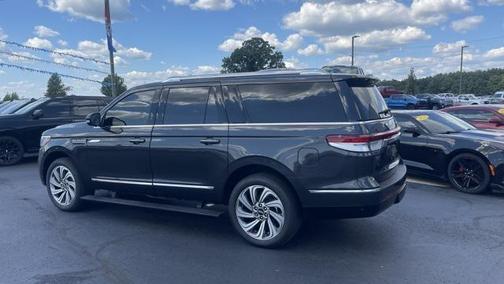 2022 Lincoln Navigator Reserve