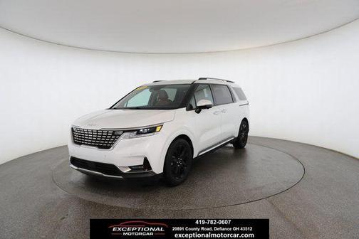 2024 Kia Carnival SX