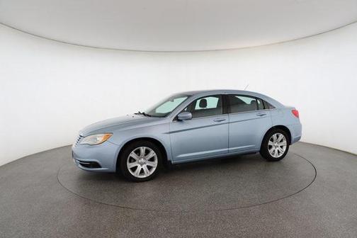 2012 Chrysler 200 Touring