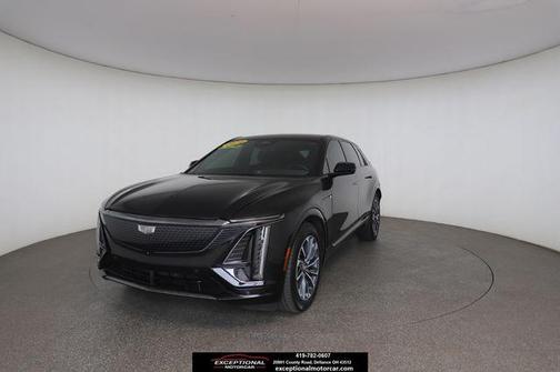 Stellar Black Metallic 2024 Cadillac LYRIQ Sport