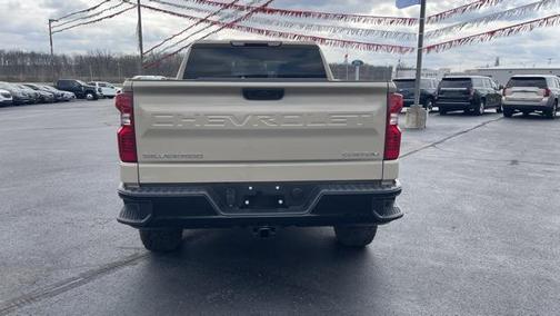 2022 Chevrolet Silverado 1500 Custom Trail Boss