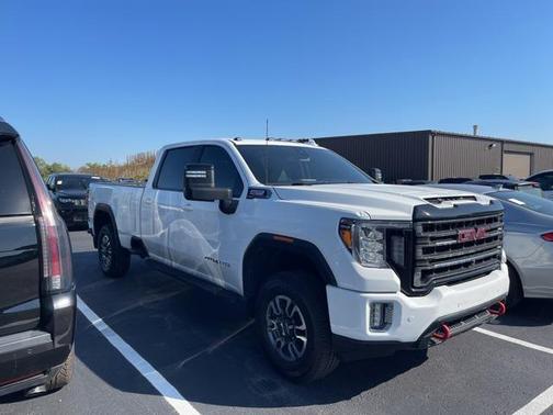 2022 GMC Sierra 2500 AT4