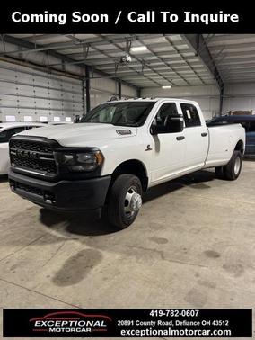 2024 RAM 3500 Tradesman Crew Cab 4x4 8' Box