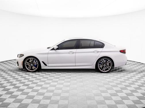 2022 BMW M550 i Xdrive