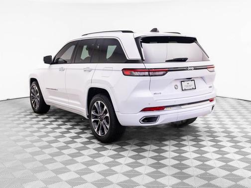 2023 Jeep Grand Cherokee Overland