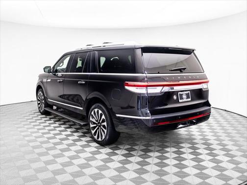 2022 Lincoln Navigator Reserve