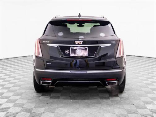 2023 Cadillac XT5 Sport