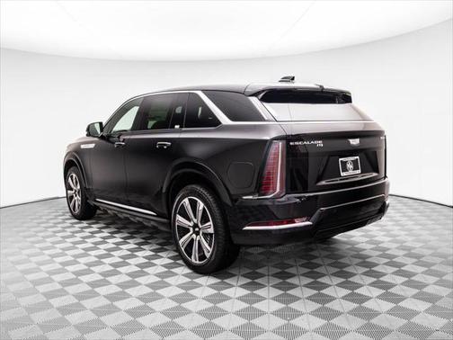 2025 Cadillac Escalade Luxury