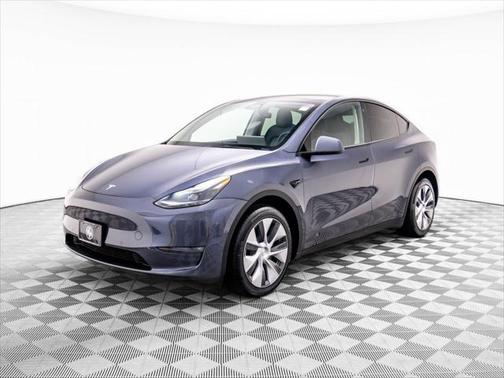 2022 Tesla Model Y Long Range Dual Motor All-Wheel Drive