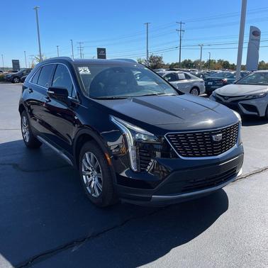 2023 Cadillac XT4 Premium Luxury