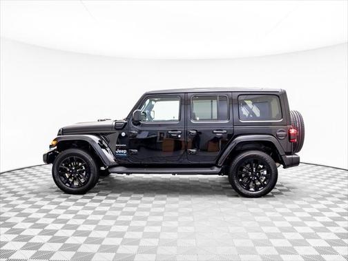 2022 Jeep Wrangler Unlimited 4xe Sahara