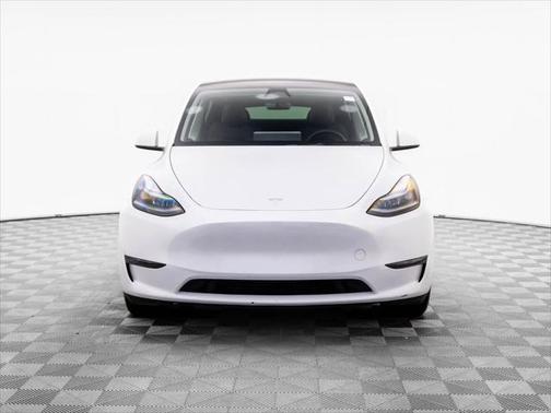 2024 Tesla Model Y Long Range Dual Motor All-Wheel Drive