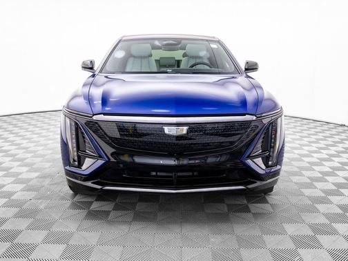 2025 Cadillac LYRIQ Sport