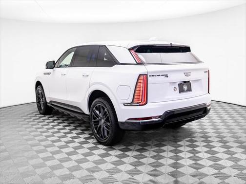 2025 Cadillac Escalade IQ Sport 1