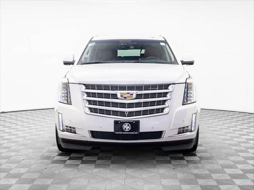2018 Cadillac Escalade ESV Premium Luxury