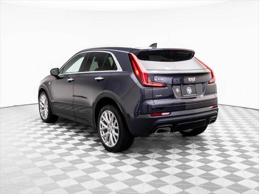 2022 Cadillac XT4 Luxury