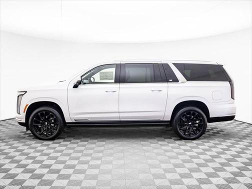 2025 Cadillac Escalade ESV Premium Luxury