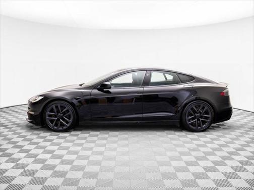 2021 Tesla Model S Plaid