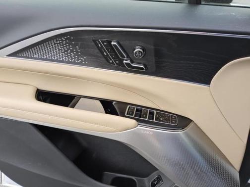 2024 Cadillac LYRIQ Sport w/1SK
