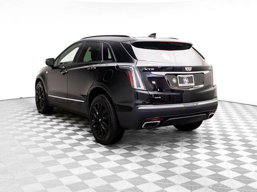 2023 Cadillac XT5 Sport
