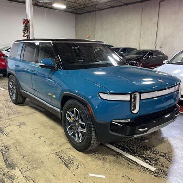 2022 Rivian R1S Launch Edition