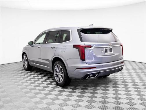 2025 Cadillac XT6 Premium Luxury AWD