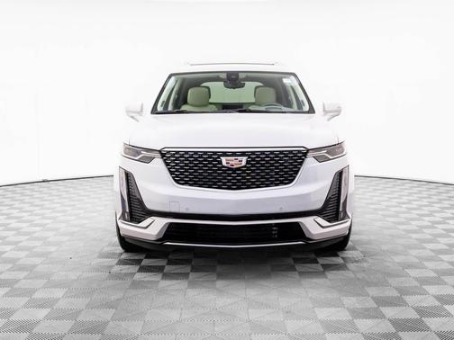 2025 Cadillac XT6 Premium Luxury AWD
