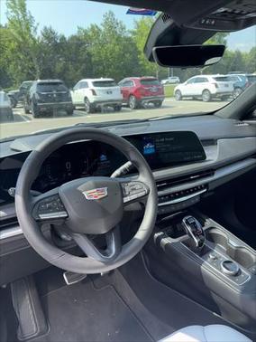 2025 Cadillac XT4 Sport