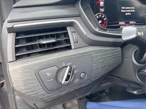 2018 Audi A4 2.0T Premium Plus