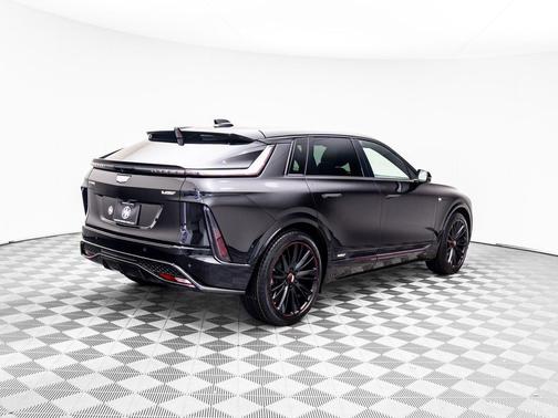 2026 Cadillac LYRIQ V