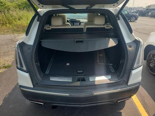 2022 Cadillac XT5 Sport
