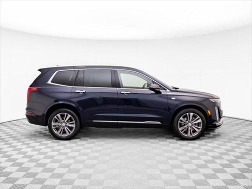 2022 Cadillac XT6 Premium Luxury AWD