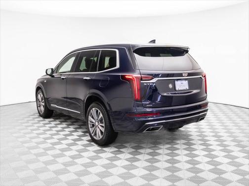 2022 Cadillac XT6 Premium Luxury AWD