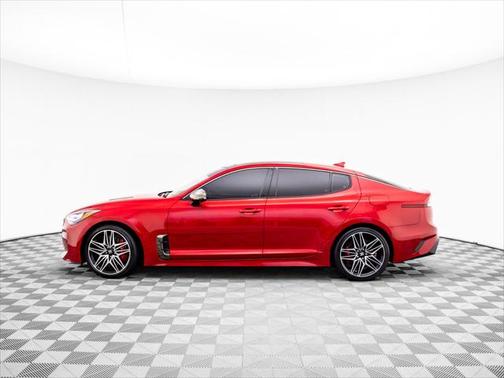 2023 Kia Stinger GT2