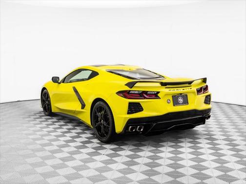 2020 Chevrolet Corvette Stingray w/3LT