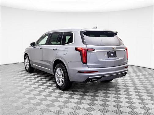2025 Cadillac XT6 Luxury AWD
