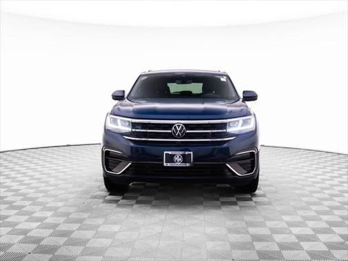 2023 Volkswagen Atlas Cross Sport 3.6L V6 SEL Premium R-Line