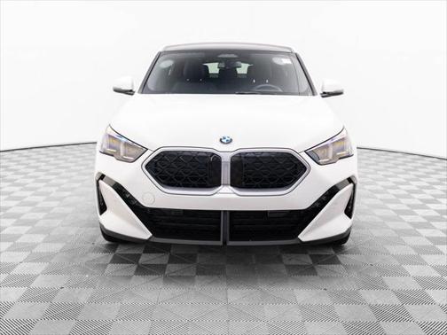 2024 BMW X2 xDrive28i
