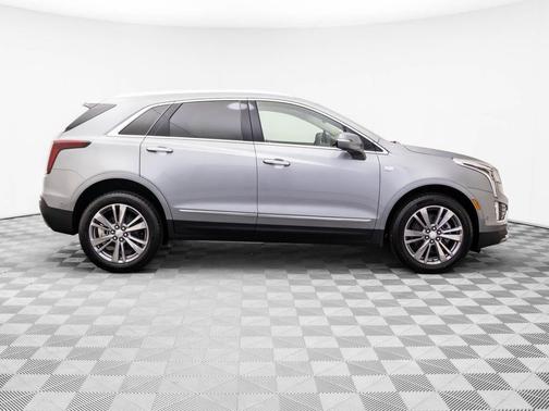 Argent Silver Metallic 2026 Cadillac XT5 Premium Luxury