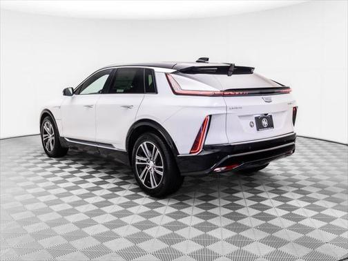 2025 Cadillac LYRIQ Luxury w/1SC