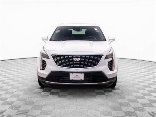 2021 Cadillac XT4 Premium Luxury