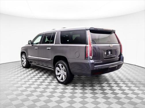 2017 Cadillac Escalade ESV Premium Luxury