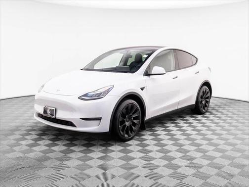 2023 Tesla Model Y Long Range Dual Motor All-Wheel Drive