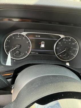 2022 Nissan Pathfinder SL 4WD