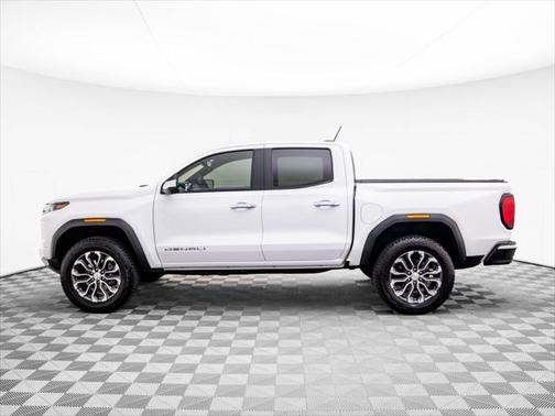 2024 GMC Canyon Denali