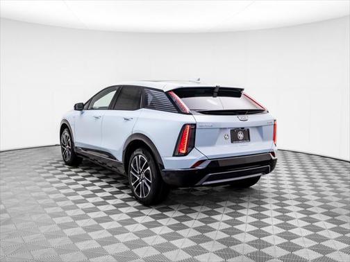 2025 Cadillac OPTIQ Sport