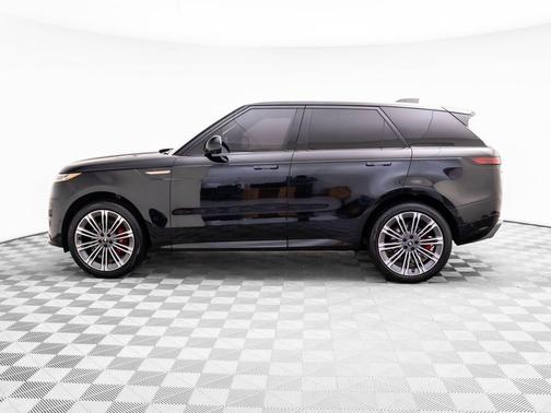 2023 Land Rover Range Rover Sport SE