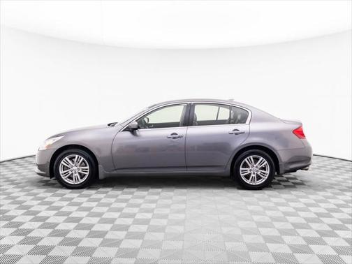 2013 INFINITI G37x Base