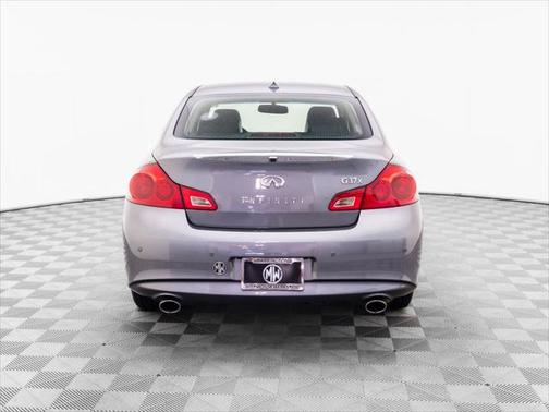 2013 INFINITI G37x Base